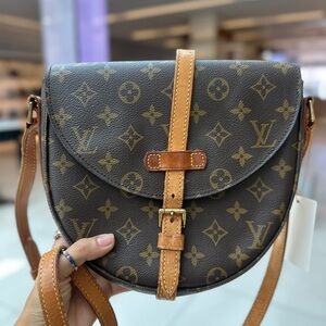 Mels LV Moni 475262CB